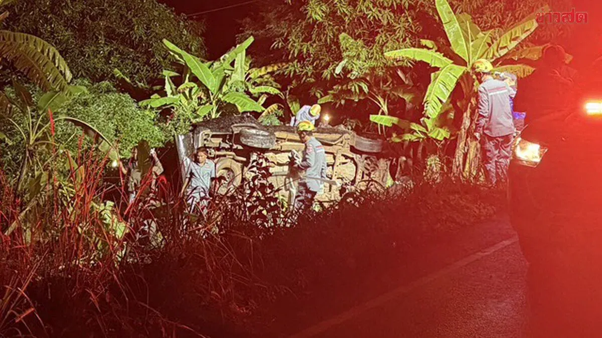 Truck Carrying Migrant Workers Flips in Heavy Rain, Killing 2
