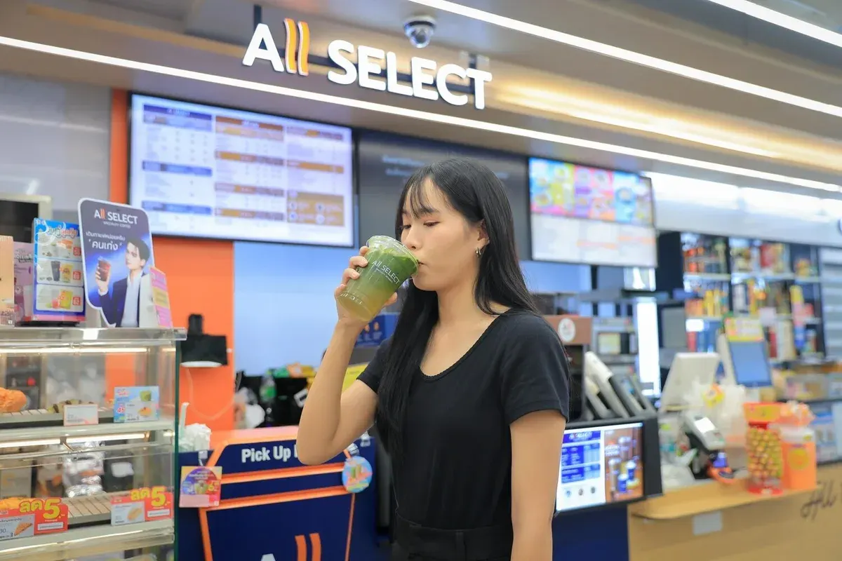 7-Eleven Urges Thais to Protect Planet by Refusing Plastic Straws