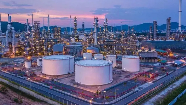 Oil export ban set to end as reserves surge