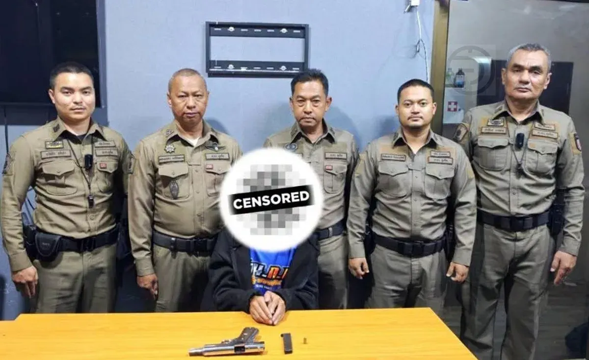 Myanmar Man Arrested With Homemade Gun On Bangla Road