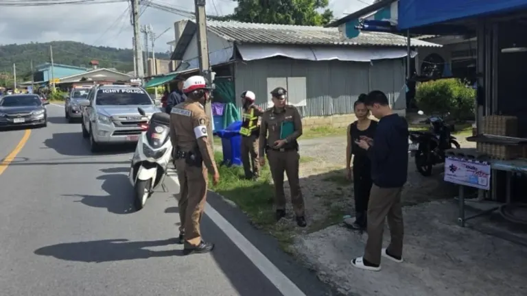 Traffic Police Officer Injured in Phuket Motorcycle Crash