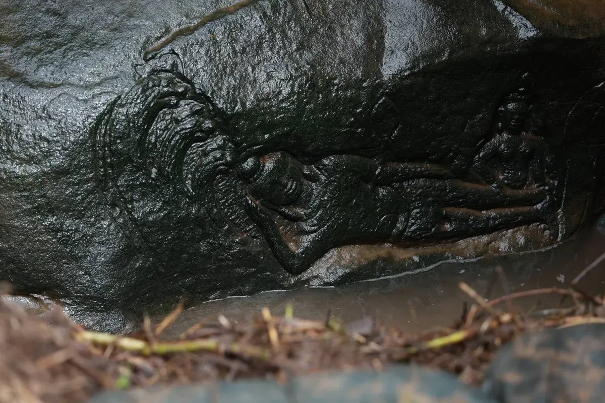 Army Region 2 Unveils Millennia-Old Legend of 'Underwater Narayana Reclining on the Ocean': Thailand's Only Submerged Khmer Carving