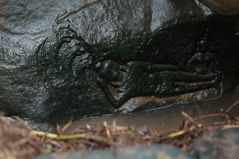 Army Region 2 Unveils Millennia-Old Legend of 'Underwater Narayana Reclining on the Ocean': Thailand's Only Submerged Khmer Carving