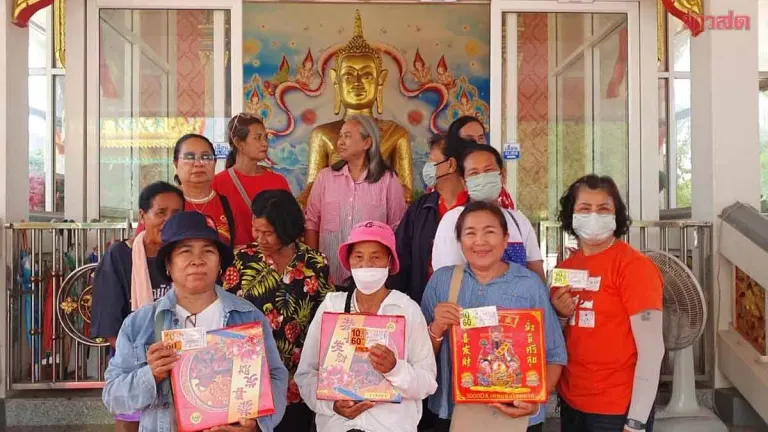 Luang Pho Yai of Wat Dang Chachoengsao Brings Luck Again as Lottery Numbers Hit, Over 20 Villagers Win 10 Tickets Each