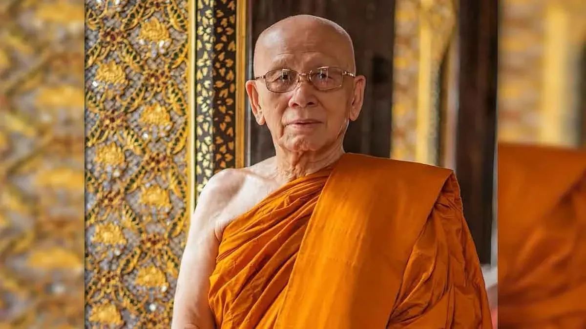 King Elevates Senior Monk to Sangha Leadership