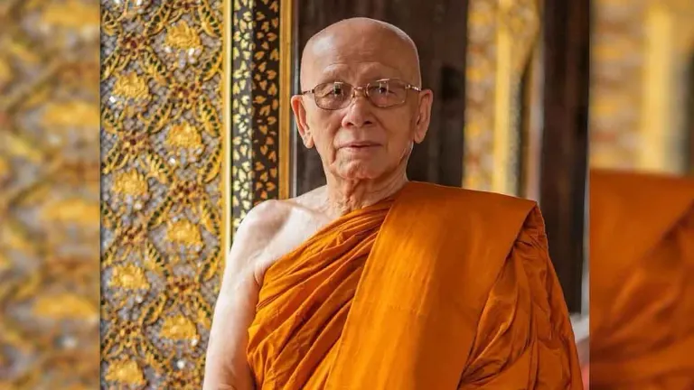King Elevates Senior Monk to Sangha Leadership