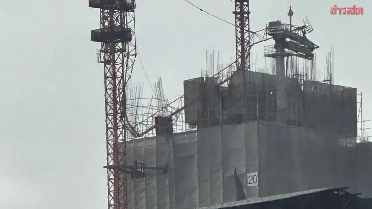 Crane Boom Dismantled After Storm Damage in Bangkok