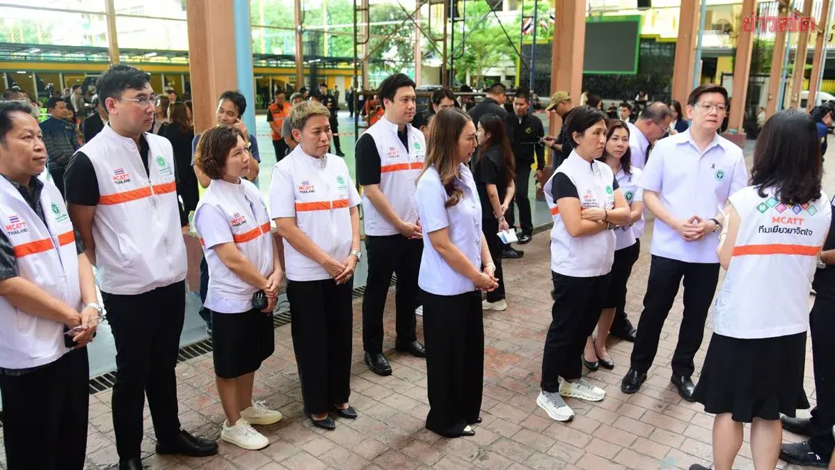 Mental Health Team Deploys to School After Shooting