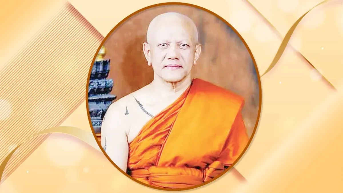 Premier Visits Southern Monk for Blessings at Government House