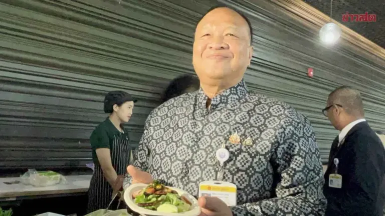 Senate Cafeteria Opens for Self-Service Food Purchase on First Day; Grienggai Confident Crisis Will Ease, Free Meals May Return