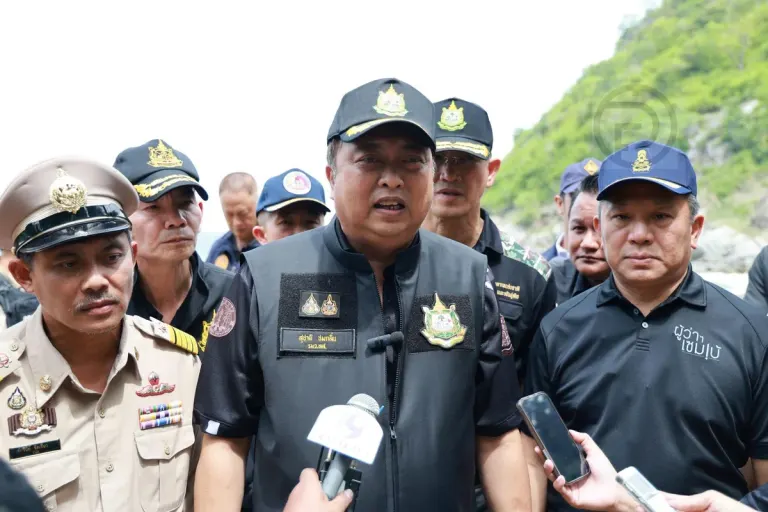 Thai Minister Orders Public Access Restored at Nui Beach in Phuket