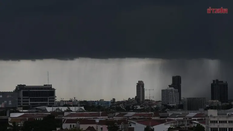 Thailand Braces for Heavy Rain, Flash Floods Through Tomorrow