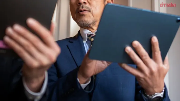 Manager's Obsession With AI Threatens Workplace Culture