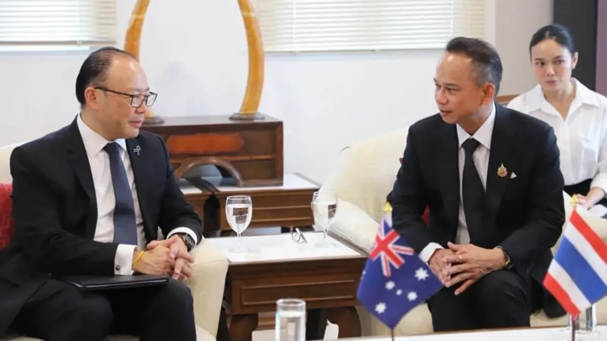 Australian Ambassador Raises Road Safety Concerns in Phuket