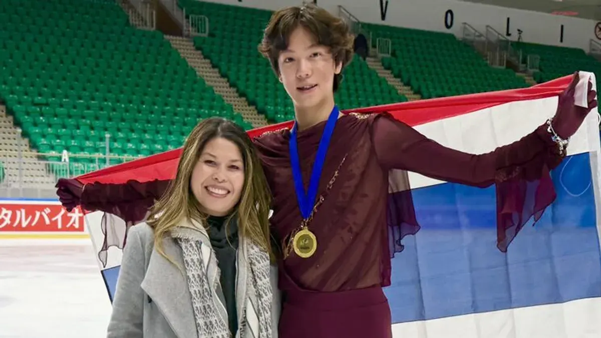 Thai Skater Hirao Kaewthip Wins ISU Junior Grand Prix Gold
