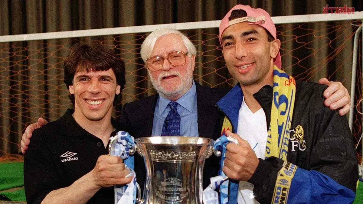 Ken Bates, Former Chelsea and Leeds Owner, Dies at 94