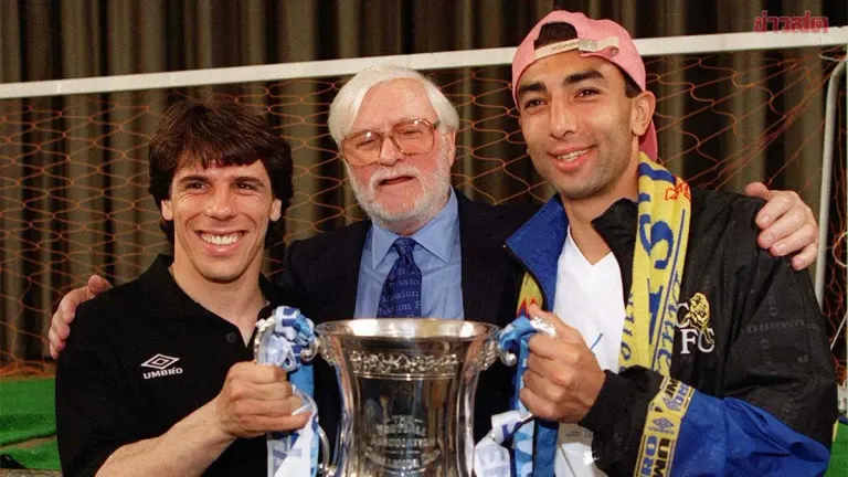 Ken Bates, Former Chelsea and Leeds Owner, Dies at 94