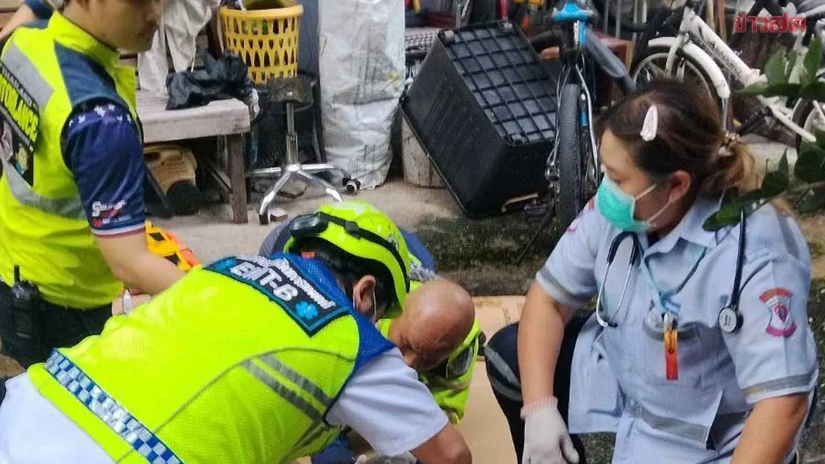 Mother and 3-Year-Old Daughter Fall From Fourth-Floor Apartment