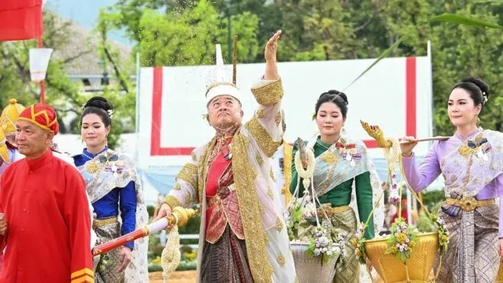 Sacred oxen forecast strong trade and food supplies in Royal Ploughing Ceremony