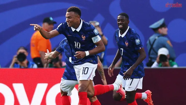 Mbappé Scores Twice as France Crushes Sweden 3-0