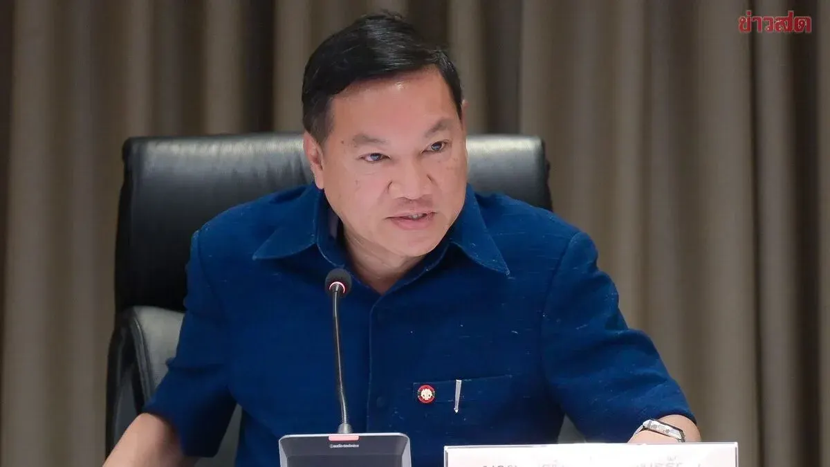 Permanent Secretary of Interior Ministry Discusses Southern Gulf Coast Regional Development Proposal Before Cabinet Mobile Meeting in Songkhla