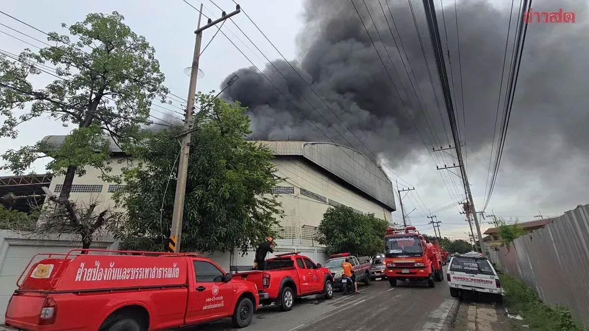 Major Snack Factory Fire in Samut Sakhon Causes Tens of Millions in Damage
