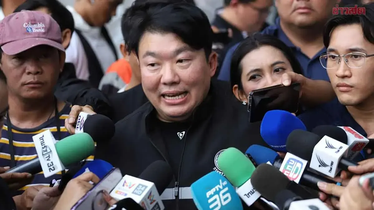 Siripong Insists Government Will Provide Full Compensation, Orders State Railway to Examine Black Box of Train Driver After Barrier Failed to Lower