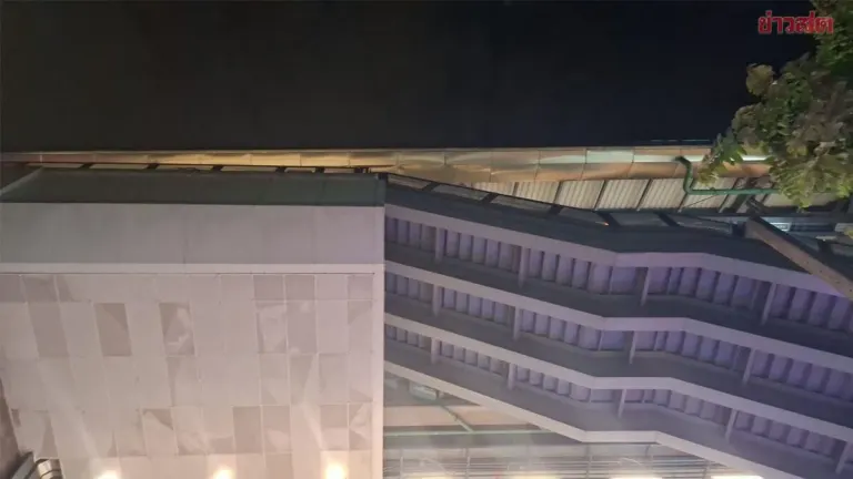 Noodle Shop Employee Dies After Falling from BTS Station, 20 Meters High