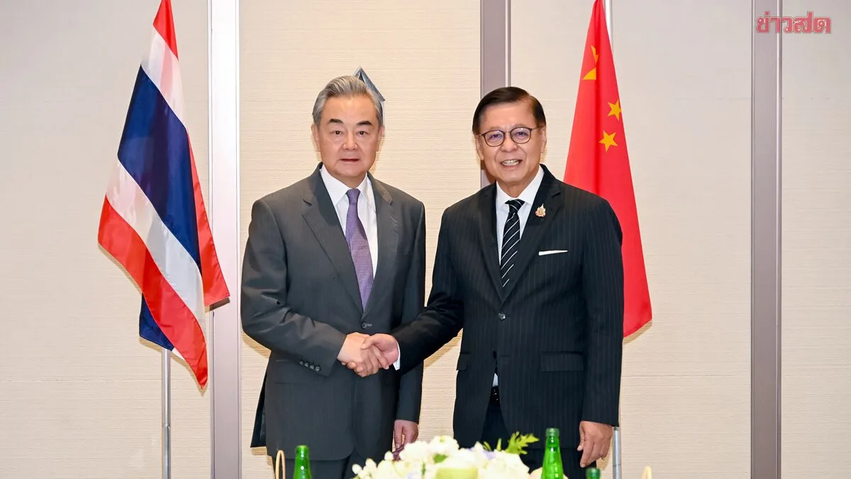 Wang Yi Reaffirms China Will Not Interfere in Thailand-Cambodia Relations, Pledges Support Across All Dimensions as Close Neighbors