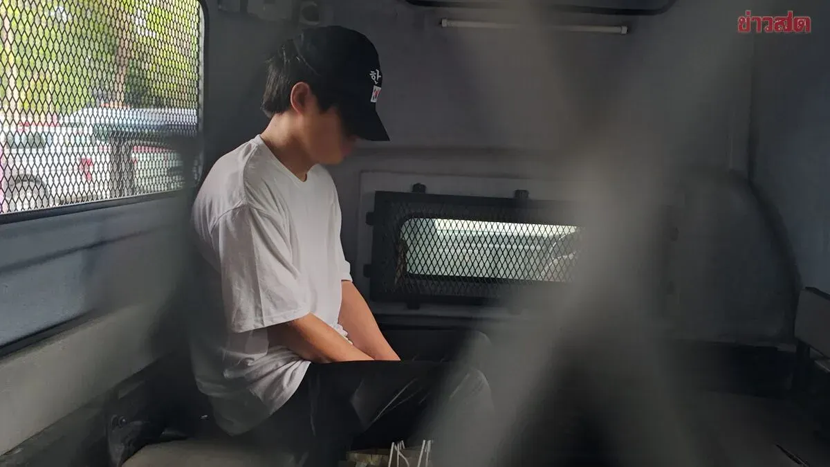 Update: Massive weapons cache discovered during raid on Chinese man's hideout; one firearm traced to Sai Yai Police Station