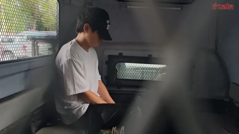 Update: Massive weapons cache discovered during raid on Chinese man's hideout; one firearm traced to Sai Yai Police Station
