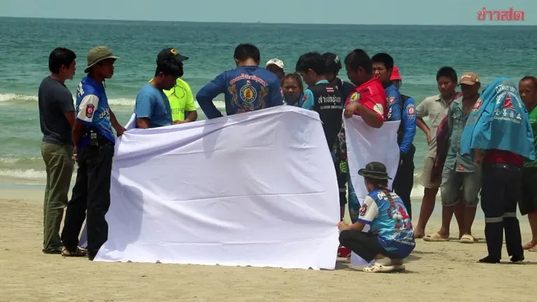 Tragedy: Father and 14-Year-Old Son Drown at Chumphon Beach During School Break Trip from Saraburi
