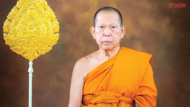 Buddhist Abbot Reveals Source of 2 Billion Baht Hospital Donation