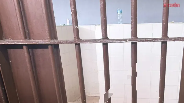 Man Accused of Attempted Murder Found Dead in Holding Cell While Two Cellmates Slept