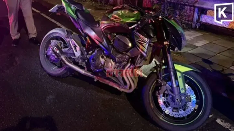 Motorcyclist Dies After Crashing on Bangkok Canal Bridge