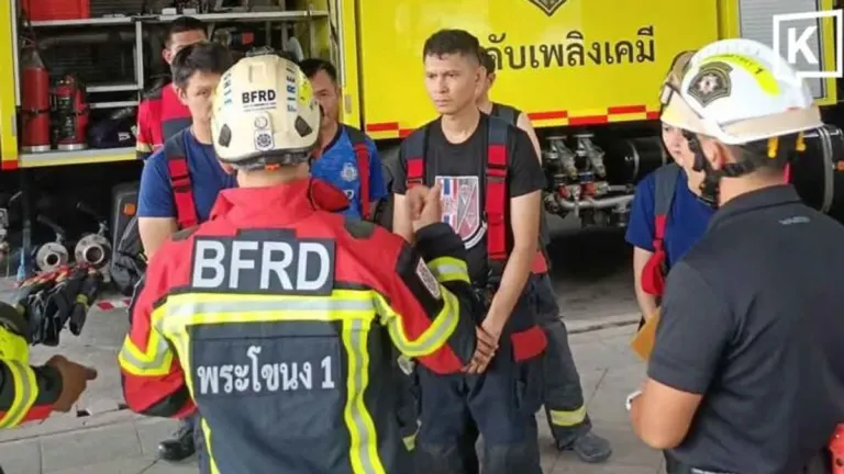 Firefighters Monitor Oil Leak Under Bangkok Bridge