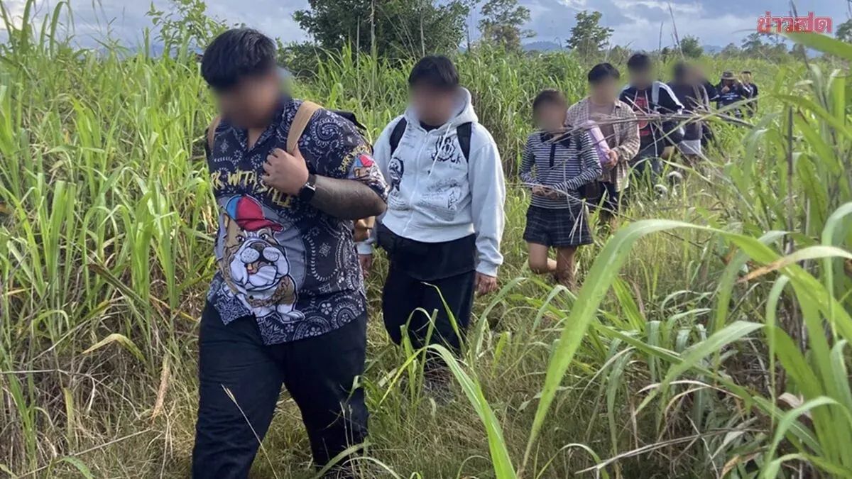 Six Thai Online Gambling Admins Arrested After Fleeing Cambodia, Paid 7,500 Baht Each to Smuggle Through Jungle Back to Thailand