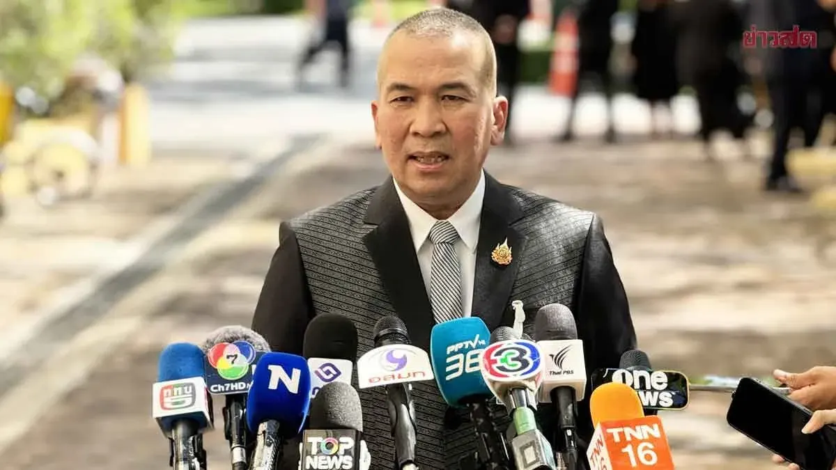 Justice Minister Defends Drug Kingpin's Early Release Procedures