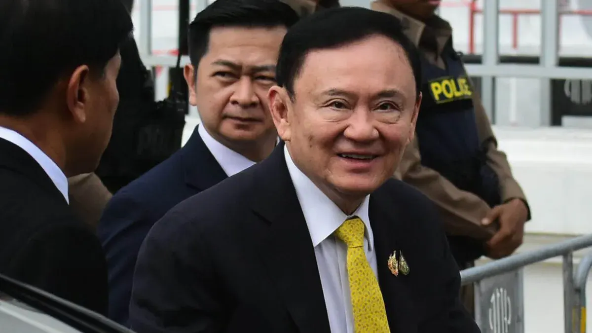 Cornered With No Way Out – Eight Months in Prison: Thaksin Makes a Choice, No Deals With Anyone