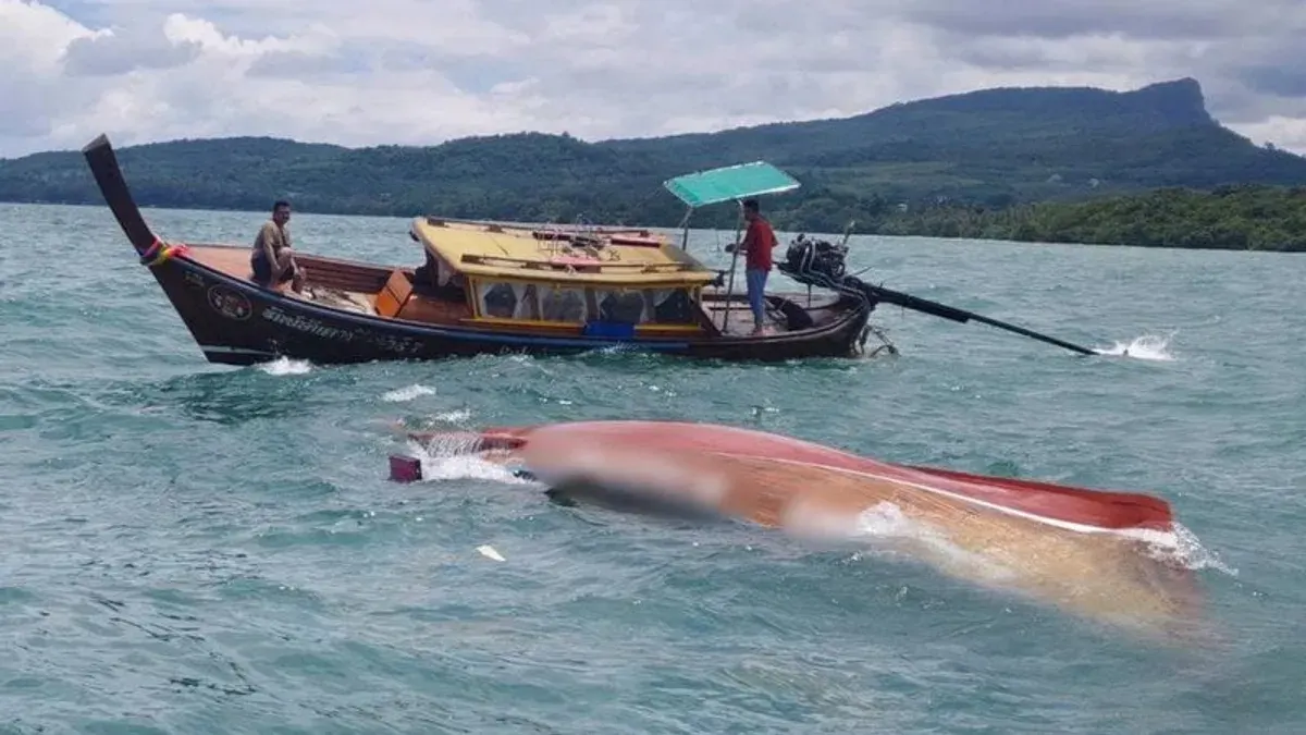 Longtail Boat Capsizes Off Krabi; All 12 Rescued